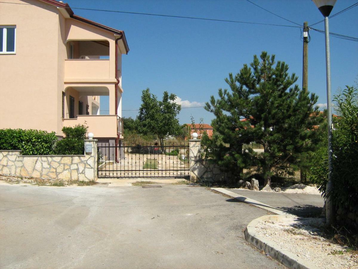 Ferienwohnung Tona Rovinjsko Selo Exterior foto